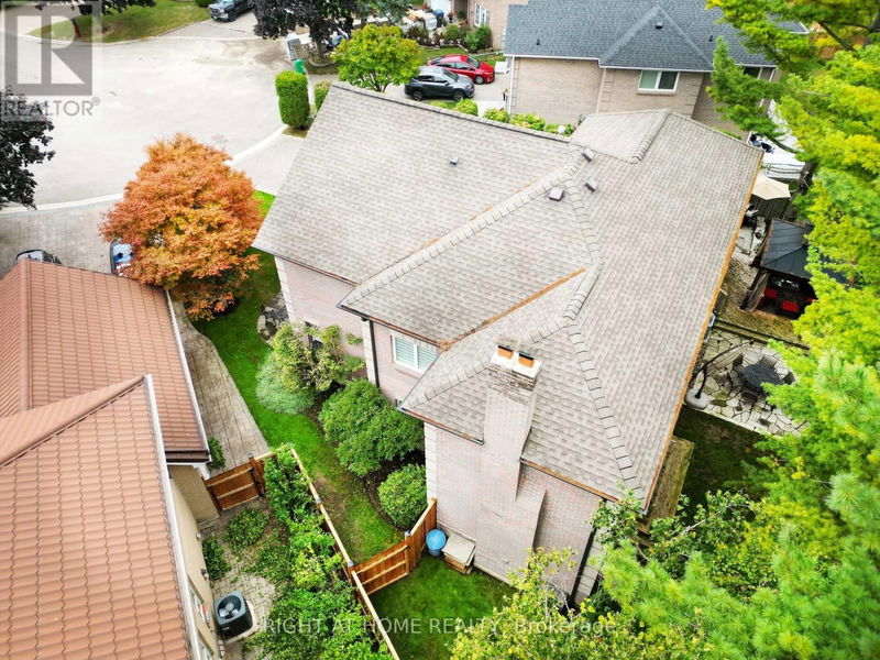 1665 Asgard Drive  Mississauga (Lakeview), L5E3G5 | Image 39