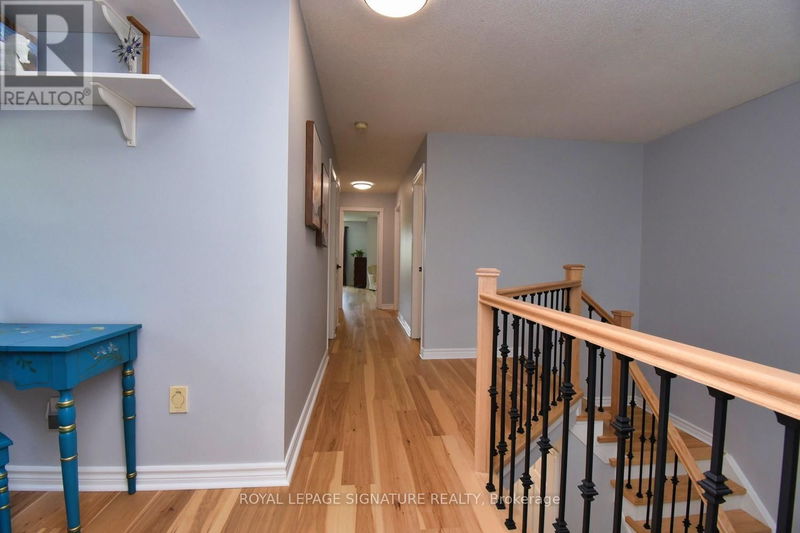 5572 Middlebury Drive  Mississauga (Central Erin Mills), L5M5G8 | Image 19