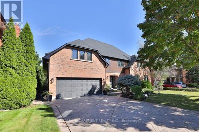 1483 The Links Drive  Oakville (Glen Abbey), L6M2P2 | Image 1