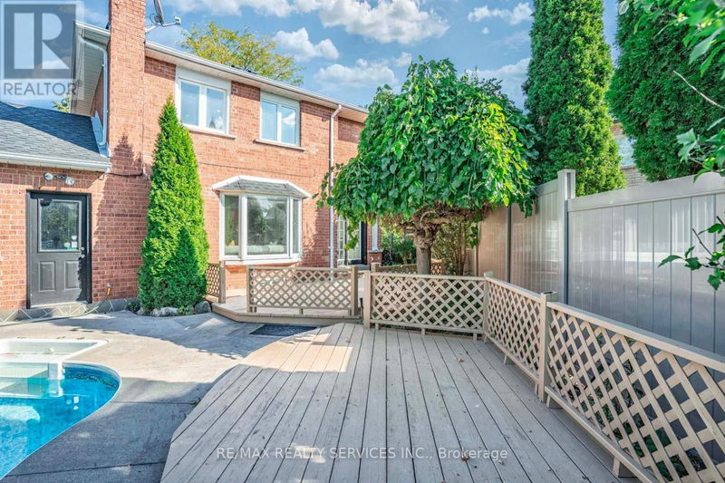 6685 Mockingbird Lane  Mississauga (Lisgar), L5N5K1 | Image 4