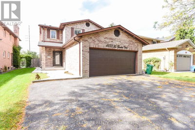 4233 Tea Garden Circle  Mississauga (Creditview), L5B2Z1 | Image 1