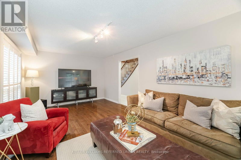 2710 Quails Run null  Mississauga (Central Erin Mills), L5M5K3 | Image 5