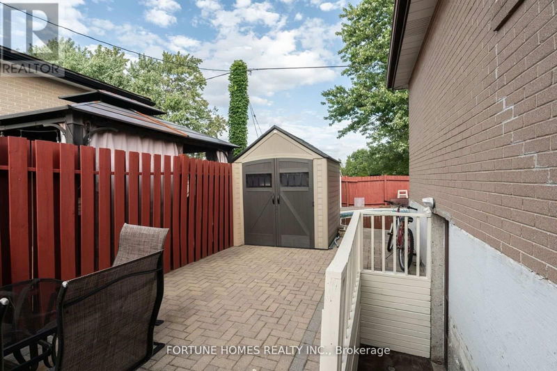 29 Doncaster Drive  Brampton (Southgate), L6T1S8 | Image 39