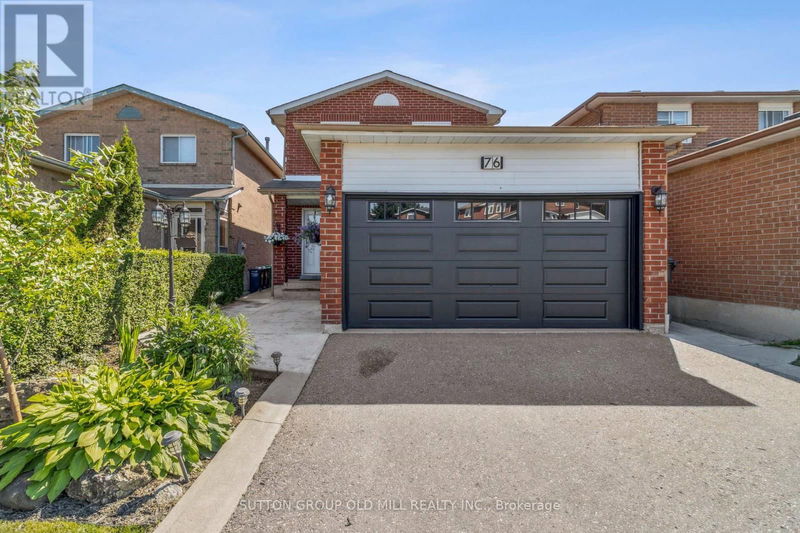 76 Ecclestone Drive  Brampton (Brampton West), L6X3N1 | Image 1