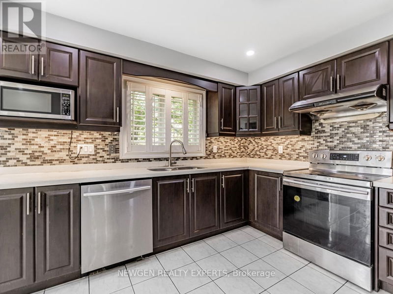 109 Mountainash Road  Brampton (Sandringham-Wellington), L6R1H7 | Image 11