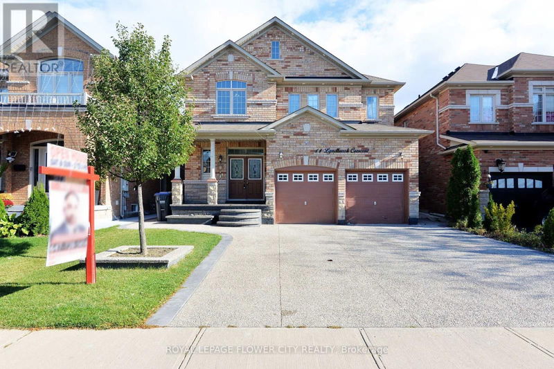 11 Lyndbrook Crescent  Brampton (Bram East), L6P2P1 | Image 2