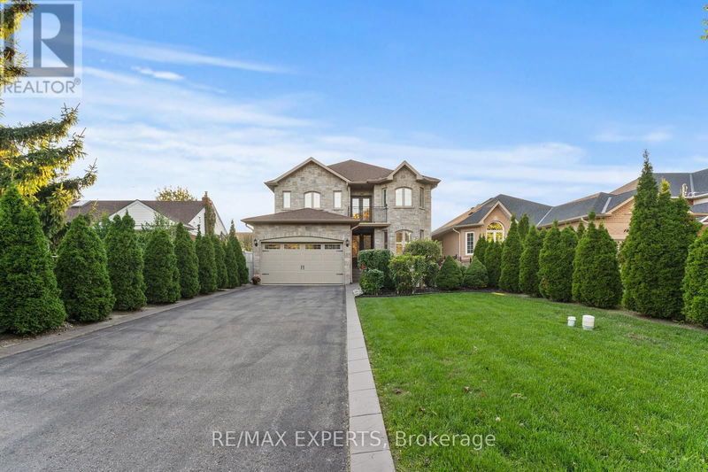 16 Windsor Road  Toronto (Kingsview Village-The Westway), M9R3G1 | Image 2