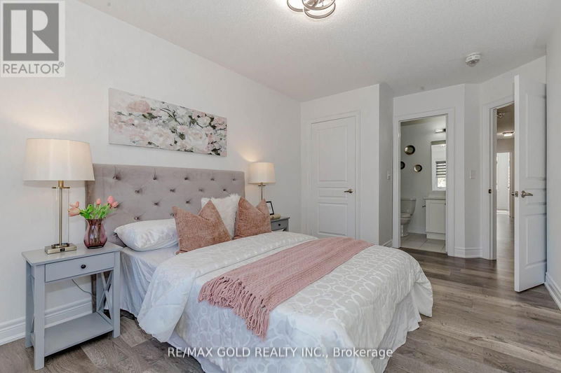 3485 Fourth Line  Oakville, L6M1N8 | Image 21