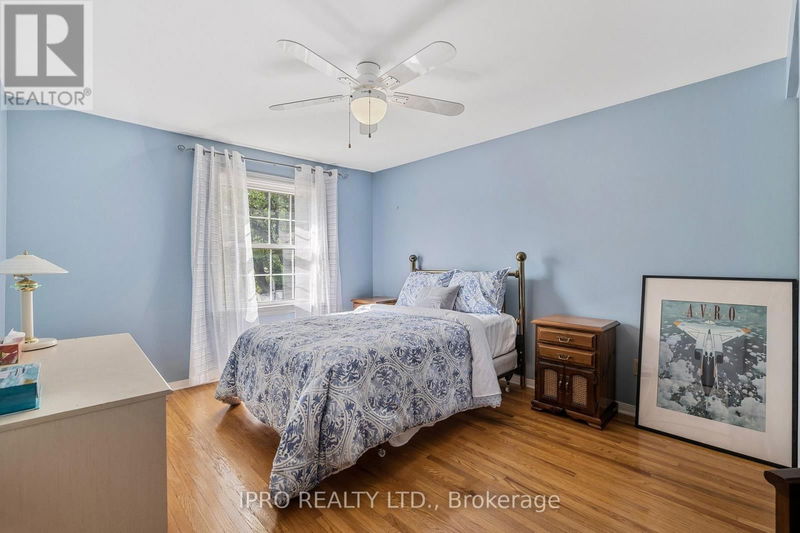 6 Golf View Drive  Brampton (Brampton East), L6W1A5 | Image 18