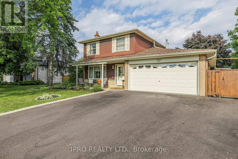 6 Golf View Drive  Brampton (Brampton East), L6W1A5 | Image 2