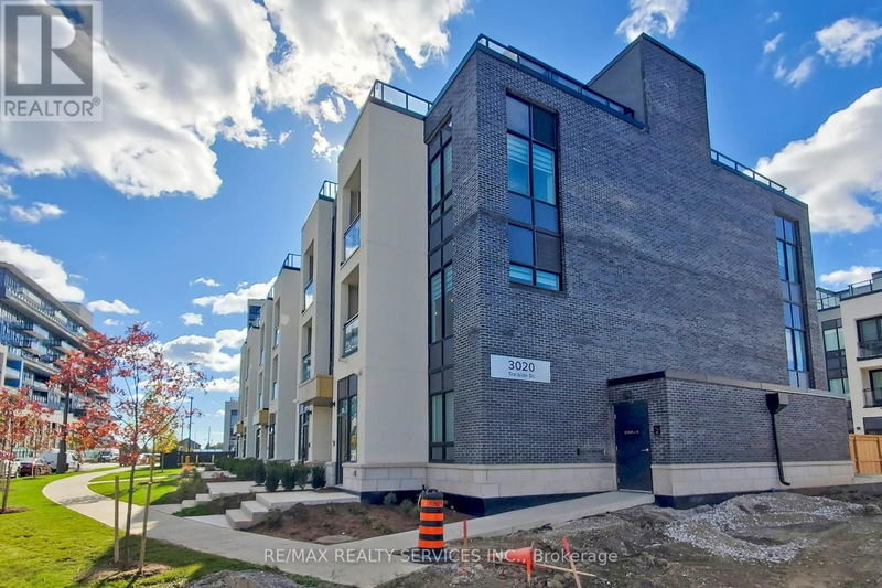  138 - 3020 Trailside Drive  Oakville, L6M4M2 | Image 2