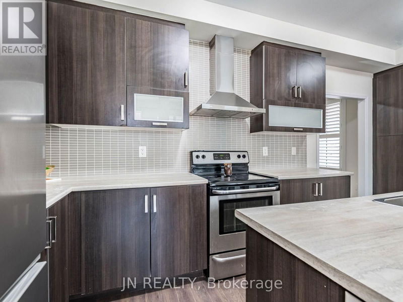 21 BAFFIN Crescent  Brampton (Northwest Brampton), L7A4K7 | Image 9