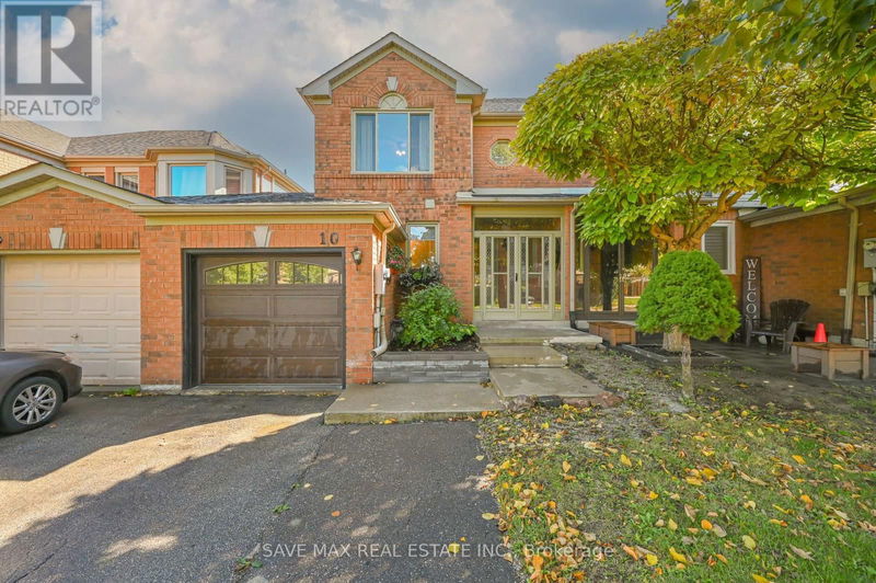 10 Deer Creek Place  Brampton (Heart Lake East), L6Z4T5 | Image 2