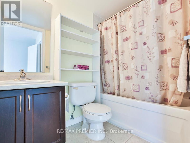  707 - 2772 Keele Street East Toronto (Downsview-Roding-CFB), M3M0A3 | Image 25