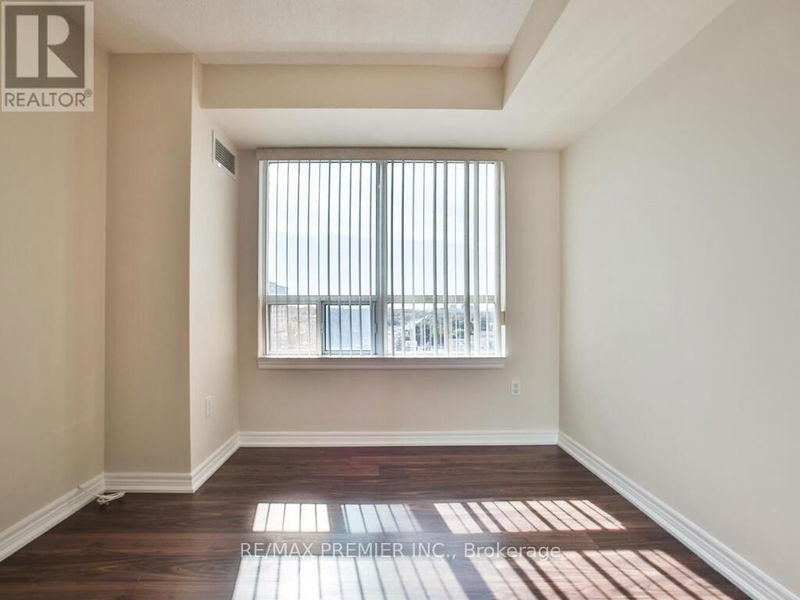  707 - 2772 Keele Street East Toronto (Downsview-Roding-CFB), M3M0A3 | Image 27