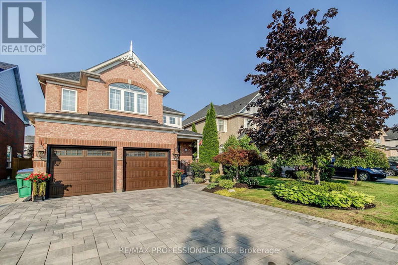 7123 Appletree Lane  Mississauga (Meadowvale Village), L5W1W5 | Image 2