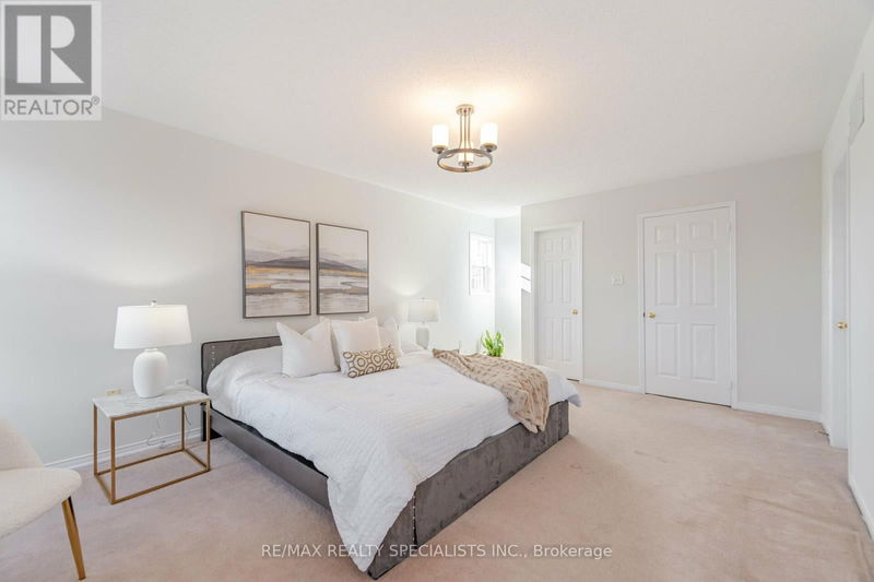 202 Littlewood Drive  Oakville (Uptown Core), L6H6T6 | Image 25