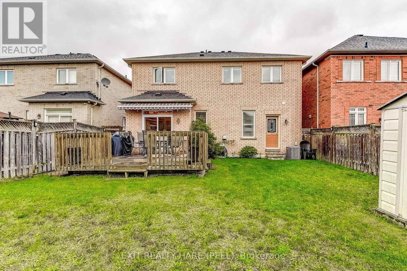 4 Bouvier Gate  Brampton (Fletcher's Meadow), L7A3T3 | Image 35