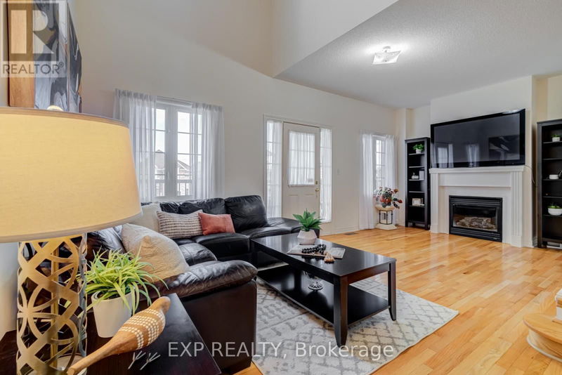 30 Leila Jackson Terrace  Toronto (Downsview-Roding-CFB), M3L0B3 | Image 11