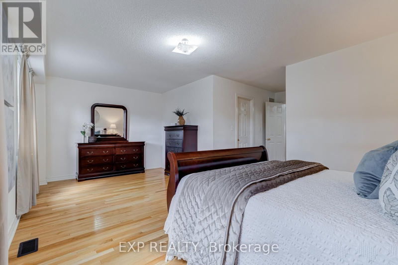 30 Leila Jackson Terrace  Toronto (Downsview-Roding-CFB), M3L0B3 | Image 17