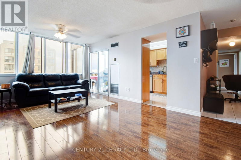  1410 - 10 Markbrook Lane  Toronto (Mount Olive-Silverstone-Jamestown), M9V5E3 | Image 11