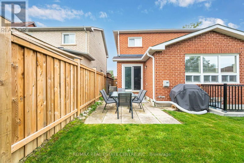 5574 Taw Avenue  Mississauga (East Credit), L5V2B1 | Image 38