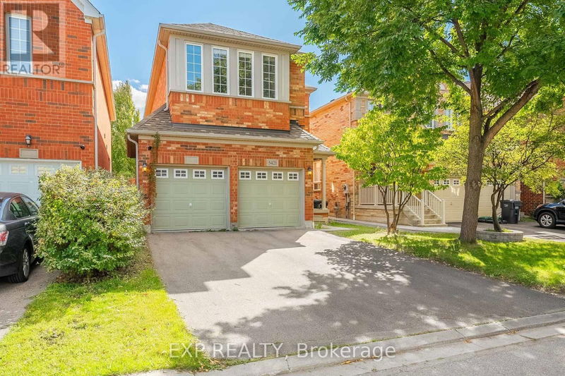 5421 Bestview Way  Mississauga (Churchill Meadows), L5M0B1 | Image 1