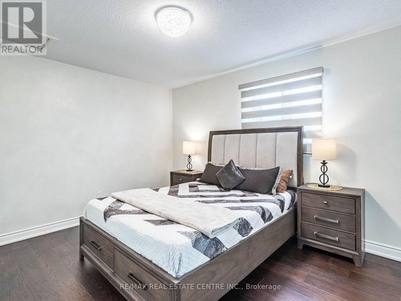 55 Castlehill Road  Brampton (Northwood Park), L6X4C9 | Image 35