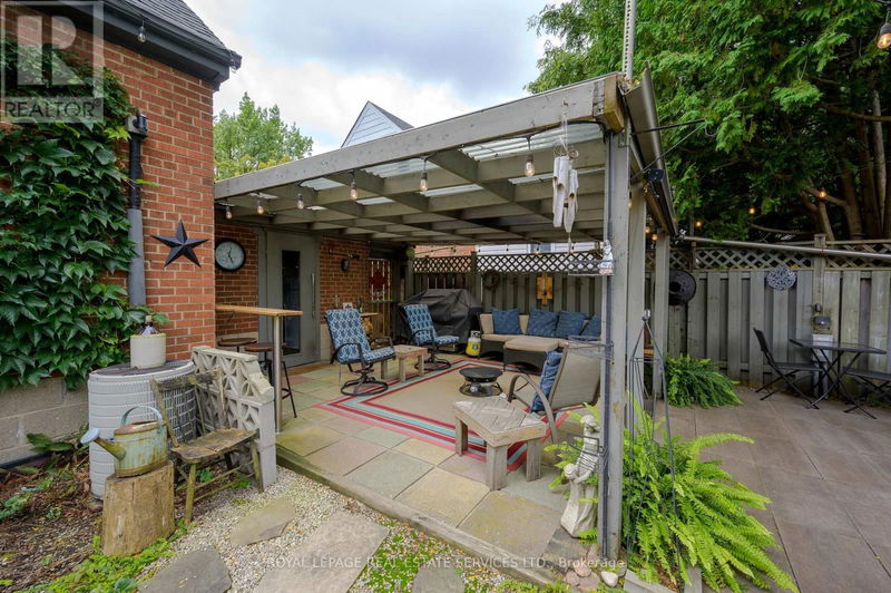 46 Castlebar Road  Toronto (Stonegate-Queensway), M8Z2J6 | Image 21