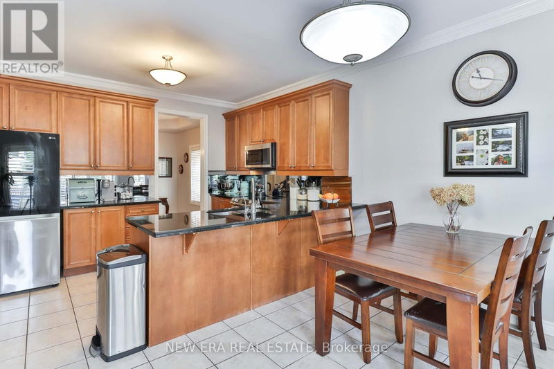 2385 Sequoia Way  Oakville (West Oak Trails), L6M4V5 | Image 12