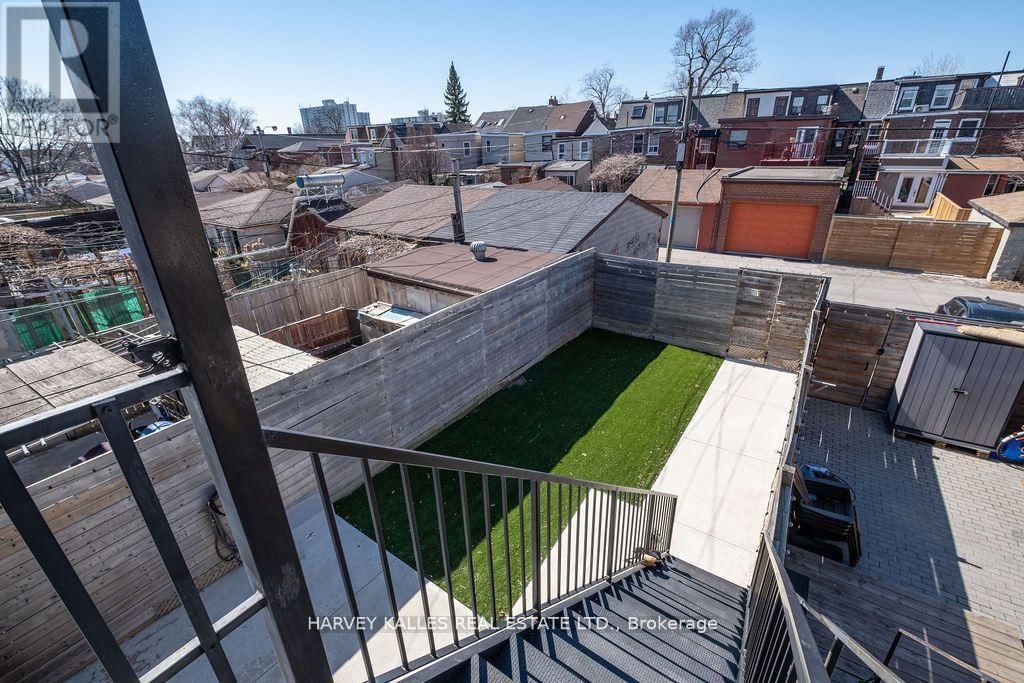 UPPER - 838 OSSINGTON AVENUE Image 13