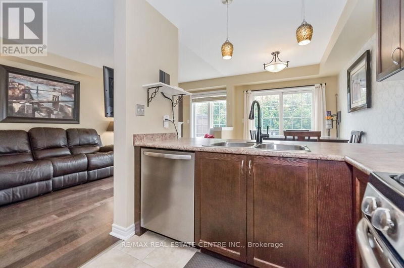 56 Victor Large Way  Orangeville, L9W0B6 | Image 14