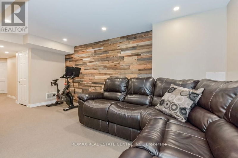 56 Victor Large Way  Orangeville, L9W0B6 | Image 30