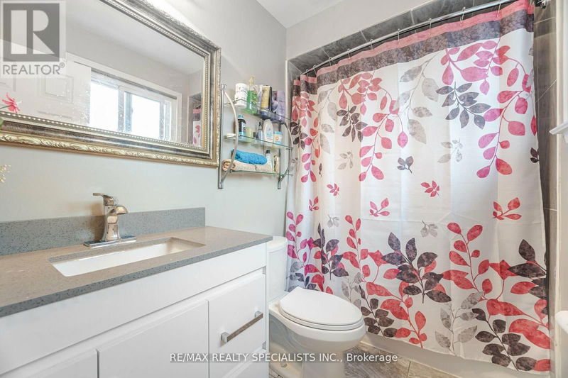 28 Meadow Bush Court  Brampton (Central Park), L6S5B6 | Image 21