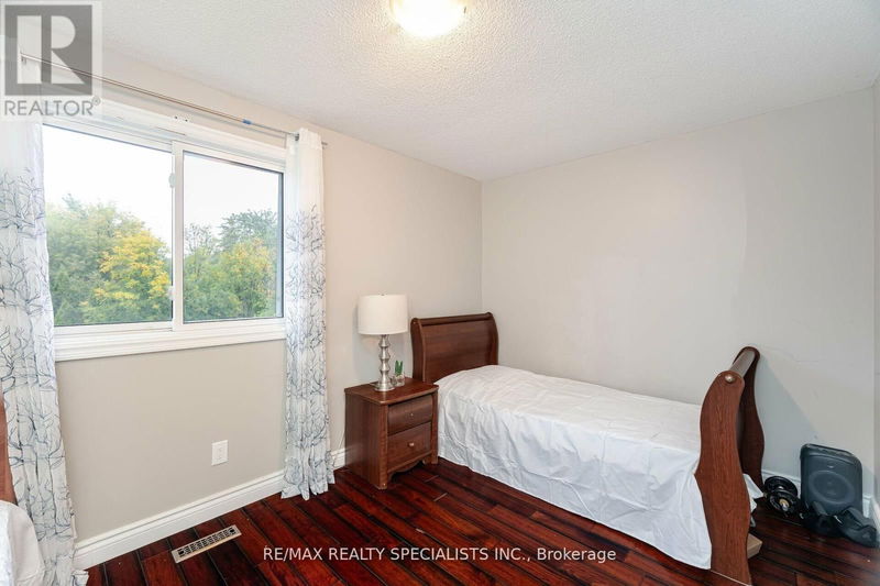 28 Meadow Bush Court  Brampton (Central Park), L6S5B6 | Image 25