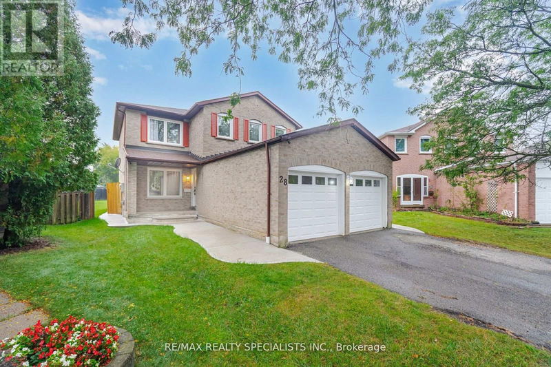 28 Meadow Bush Court  Brampton (Central Park), L6S5B6 | Image 3