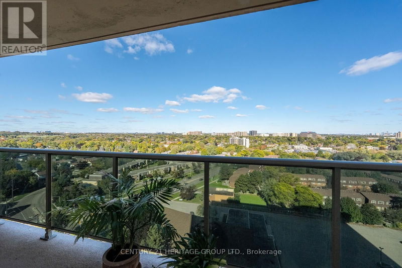  1703 - 812 Burnhamthorpe Road  Toronto (Markland Wood), M9C4W1 | Image 32