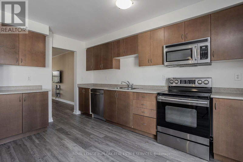 3130 Edgar Avenue  Burlington (Alton), L7M0A7 | Image 12