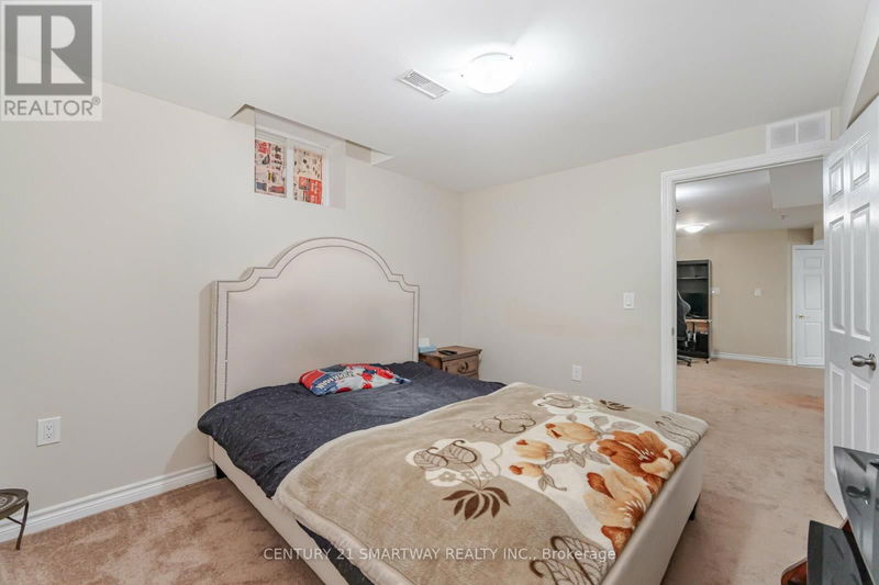 74 Peace Valley Crescent  Brampton (Sandringham-Wellington), L6R1G3 | Image 35