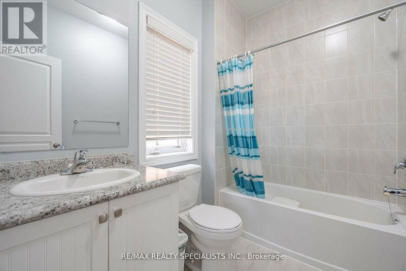 29 Ezra Crescent  Brampton (Northwest Brampton), L7A5A6 | Image 23