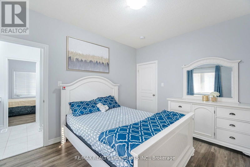 29 Ezra Crescent  Brampton (Northwest Brampton), L7A5A6 | Image 25