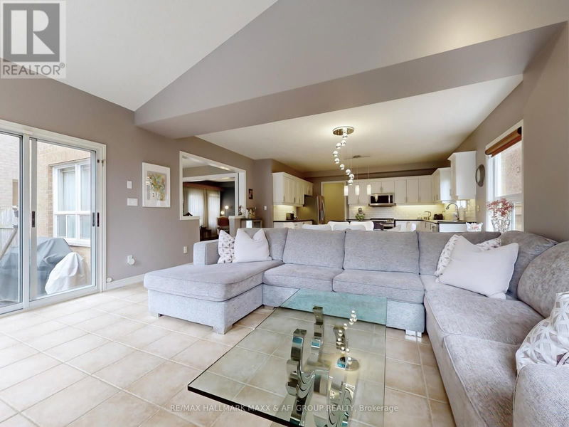 2211 Stratus Drive  Oakville (West Oak Trails), L6M4W5 | Image 9