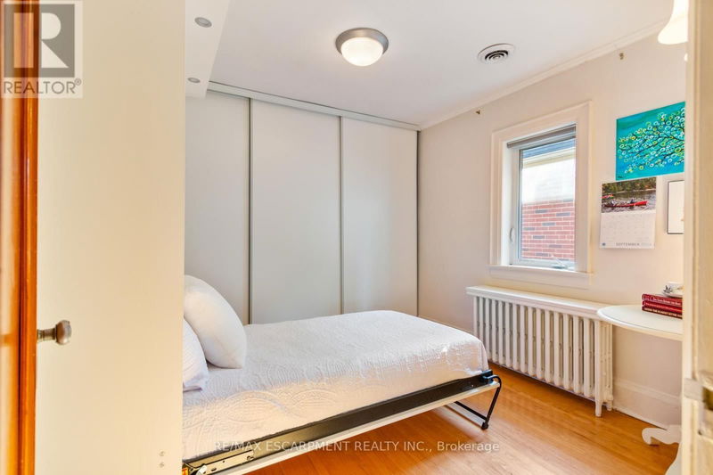 19 Jackson Avenue  Toronto (Kingsway South), M8X2J2 | Image 27