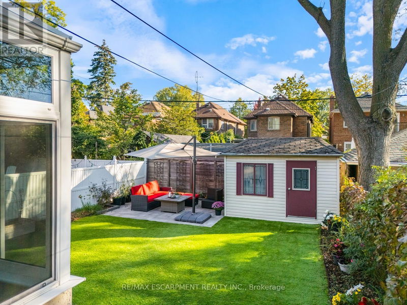 19 Jackson Avenue  Toronto (Kingsway South), M8X2J2 | Image 38