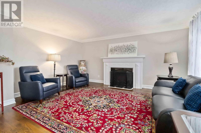 1195 Crestdale Road  Mississauga (Lorne Park), L5H1X6 | Image 5