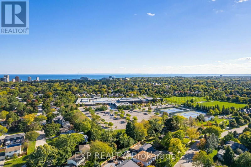 411 Sunset Drive  Oakville (Bronte West), L6L3N3 | Image 40