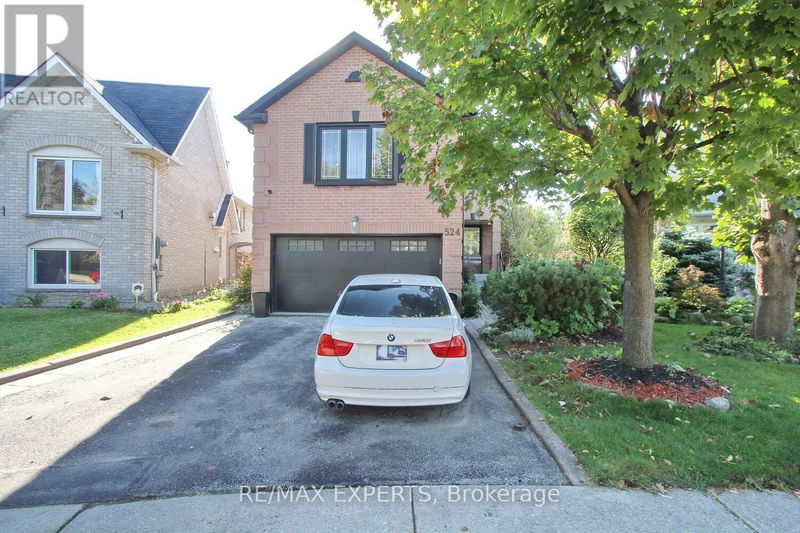 524 Luzon Crescent  Mississauga (Fairview), L5B3W9 | Image 1