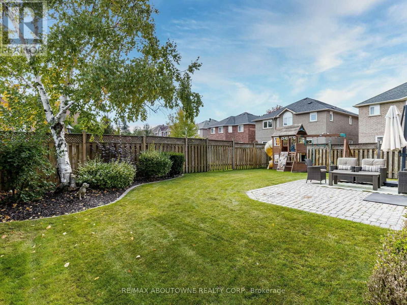 5312 Fallingbrook Drive  Mississauga (East Credit), L5V1P6 | Image 36