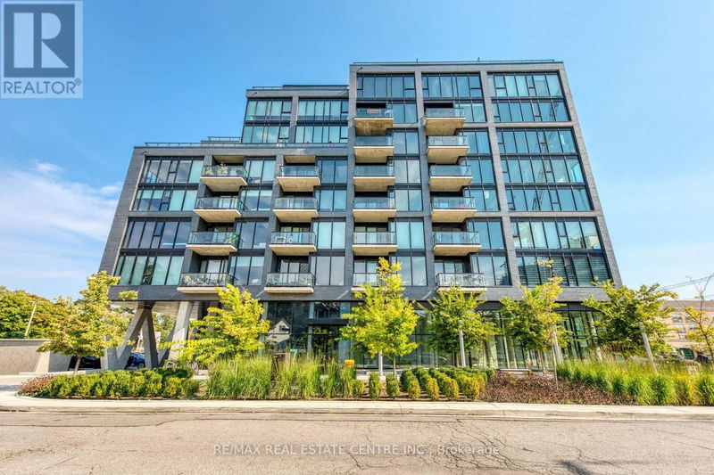  519 - 7 Smith Crescent  Toronto (Stonegate-Queensway), M8Z0G3 | Image 1