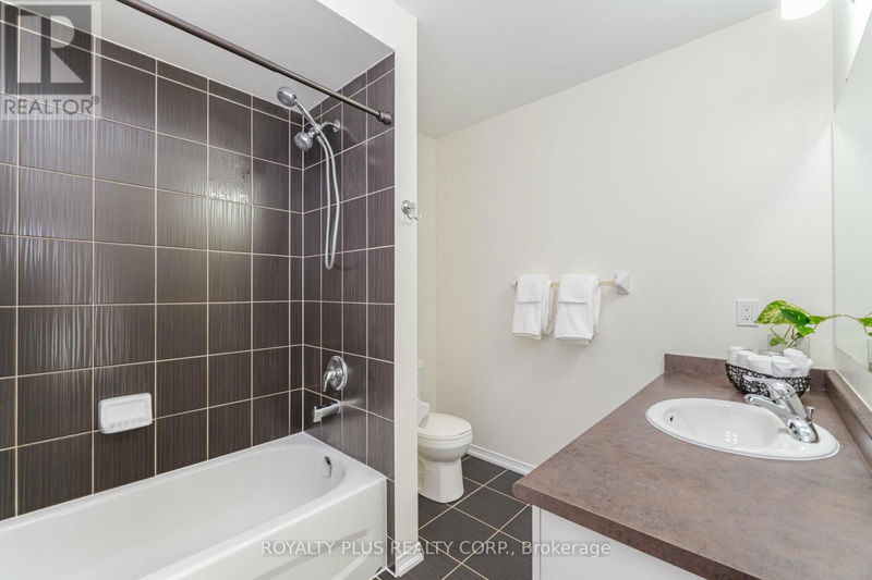 168 Sussexvale Drive  Brampton (Sandringham-Wellington), L6R3R1 | Image 20